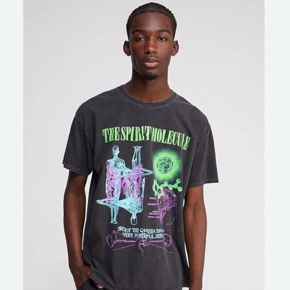 PacSun Black The Spirit Molecule Graphic T-Shirt, Distressed Fading, Medium - Picture 2 of 12